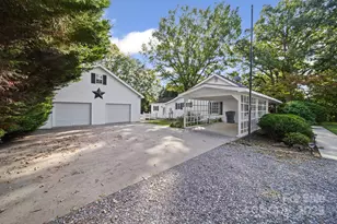 210 Smith St, Clover, SC 29710 - Photo 20