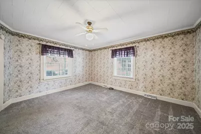 210 Smith Street, Clover, SC 29710 - Photo 4