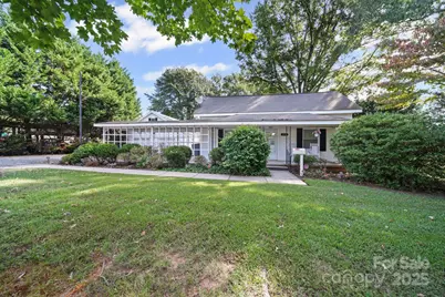 210 Smith Street, Clover, SC 29710 - Photo 1