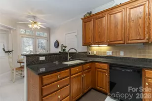 11177 Villa Trace Pl, Charlotte, NC 28277 - Photo 18