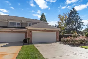 11177 Villa Trace Pl, Charlotte, NC 28277 - Photo 2