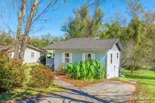 2 Wilson Creek Dr, Asheville, NC 28803 - Photo 12