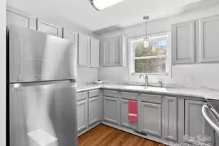 2 Wilson Creek Dr, Asheville, NC 28803 - Photo 36