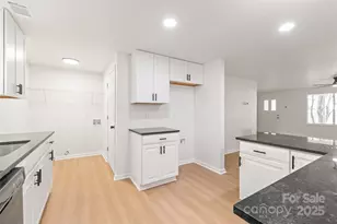 8412 Strider Dr, Charlotte, NC 28212 - Photo 18