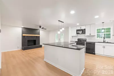 8412 Strider Drive, Charlotte, NC 28212 - Photo 16
