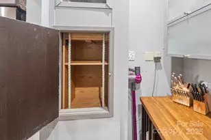 94 Davey Crockett Rd, Fairview, NC 28730 - Photo 10