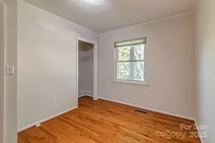 9 Guinevere Ct, Asheville, NC 28806 - Photo 22