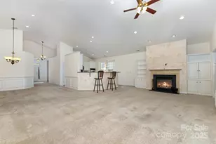 977 Platinum Dr, Fort Mill, SC 29708 - Photo 8