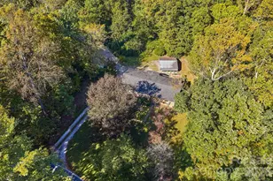 3214 Debbie Dr, Hendersonville, NC 28791 - Photo 28