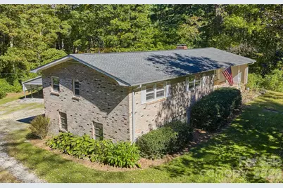 3214 Debbie Drive, Hendersonville, NC 28791 - Photo 1