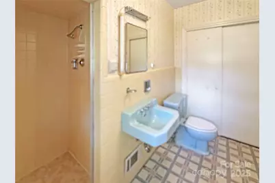 1101 Anthony Avenue NE, Valdese, NC 28690 - Photo 26