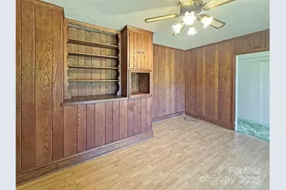 1101 Anthony Avenue NE, Valdese, NC 28690 - Photo 6