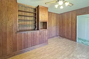 1101 Anthony Ave NE, Valdese, NC 28690 - Photo 6