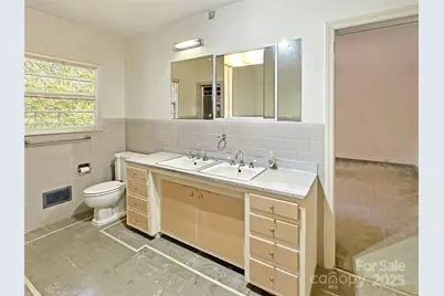 1101 Anthony Avenue NE, Valdese, NC 28690 - Photo 22