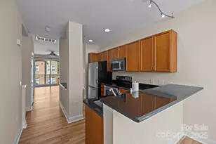 1302 Kenilworth Ave, Charlotte, NC 28203 - Photo 16