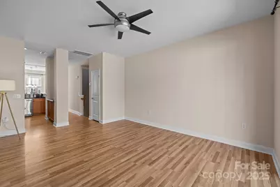 1302 Kenilworth Avenue #112, Charlotte, NC 28203 - Photo 12