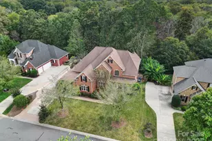 827 Abilene Ln, Fort Mill, SC 29715 - Photo 2