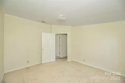 14 Beechnut Drive, Hendersonville, NC 28739 - Photo 10