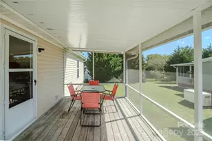 14 Beechnut Dr, Hendersonville, NC 28739 - Photo 16