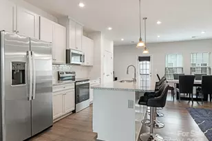 1409 May Apple Dr, Matthews, NC 28104 - Photo 8