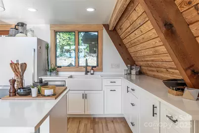 360 Banjo Branch Road, Burnsville, NC 28714 - Photo 20