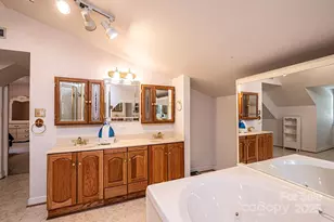 10 Riverview Cir, Granite Falls, NC 28630 - Photo 28