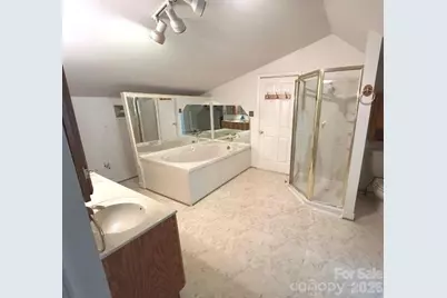 10 Riverview Circle, Granite Falls, NC 28630 - Photo 32