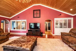 10 Riverview Cir, Granite Falls, NC 28630 - Photo 18