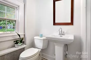 303 Country Club Rd, Asheville, NC 28804 - Photo 20