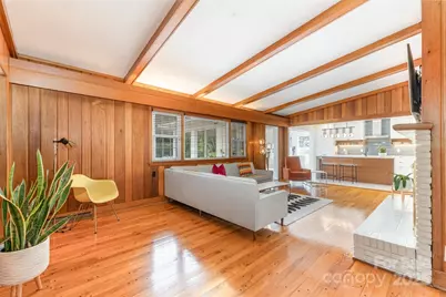 3801 Barclay Downs Drive, Charlotte, NC 28209 - Photo 10