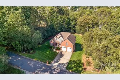 5005 Woodwinds Drive NE, Hickory, NC 28601 - Photo 6