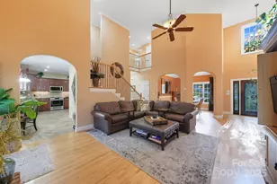 5005 Woodwinds Dr NE, Hickory, NC 28601 - Photo 8