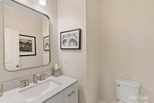 6033 Mariemont Cir, Charlotte, NC 28226 - Photo 8