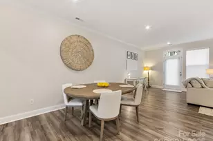 6033 Mariemont Cir, Charlotte, NC 28226 - Photo 10