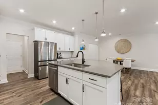 6033 Mariemont Cir, Charlotte, NC 28226 - Photo 22