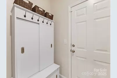 6033 Mariemont Circle, Charlotte, NC 28226 - Photo 24