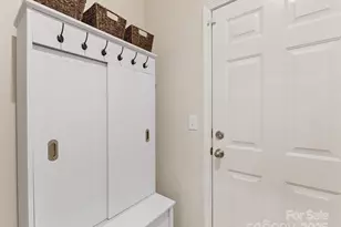 6033 Mariemont Cir, Charlotte, NC 28226 - Photo 24