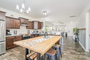 829 Georgia Oak Ln, Landis, NC 28088 - Photo 6