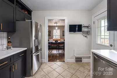 11 Colonial Place, Asheville, NC 28804 - Photo 16