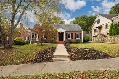 11 Colonial Place, Asheville, NC 28804 - Photo 2