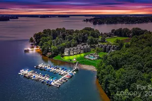 2121 Regatta Ln, Denver, NC 28037 - Photo 2