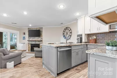 2121 Regatta Lane #209, Denver, NC 28037 - Photo 6