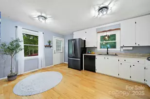 4168 Forest Point Dr, Hickory, NC 28602 - Photo 6