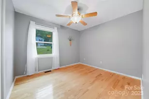 4168 Forest Point Dr, Hickory, NC 28602 - Photo 18