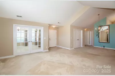 4733 Polo Gate Boulevard, Charlotte, NC 28216 - Photo 10