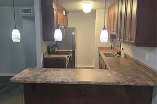 133 Orchard Trace Ln, Charlotte, NC 28213 - Photo 4