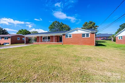 808 Church Street NW, Valdese, NC 28690 - Photo 12