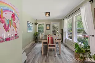 300 Wilson Dr, Brevard, NC 28712 - Photo 6