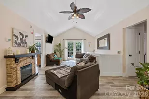 300 Wilson Dr, Brevard, NC 28712 - Photo 6