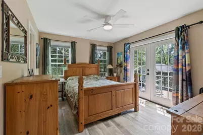 300 Wilson Drive, Brevard, NC 28712 - Photo 12